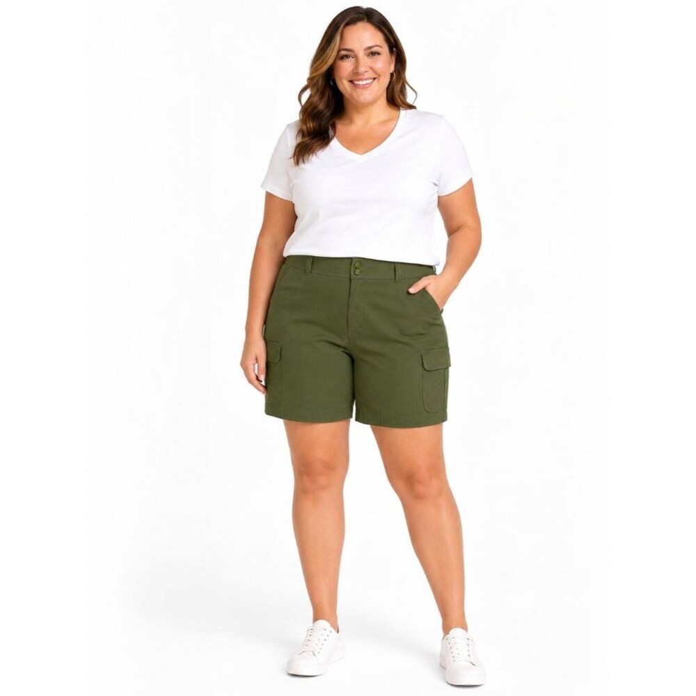 Eddie Bauer Summer Trail Olive Green Shorts Size 16 LIKE NEW